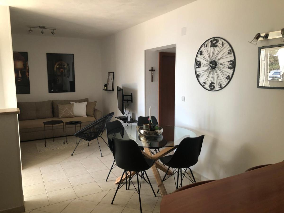 Holiday Home - Apartment Carmen Sevid Exterior photo